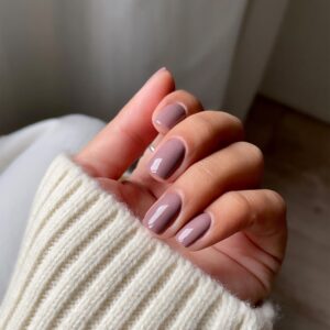 650 Cozy Latte | Vernis semi permanent 10 g – Image 3