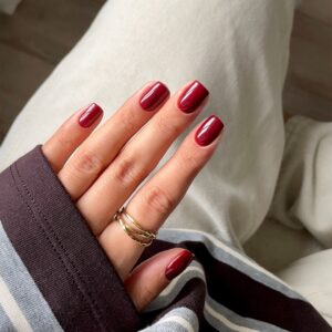 647 Hot Wine | Vernis semi permanent 10 g – Image 3